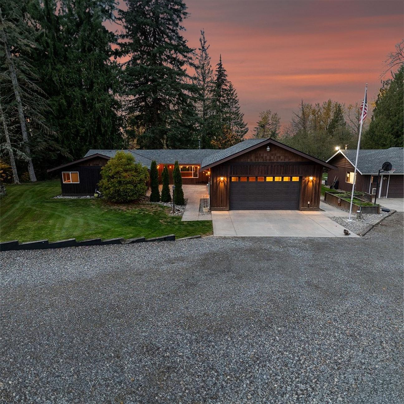 Secluded Rambler on 1.7 Acres in Buckley — photo 3