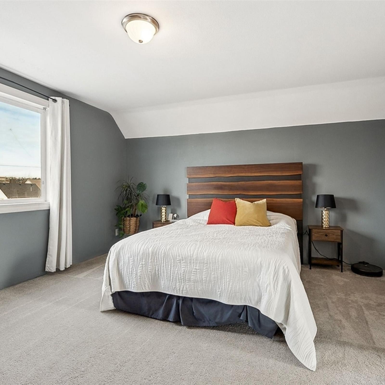 Charming Downtown Puyallup Home — photo 5